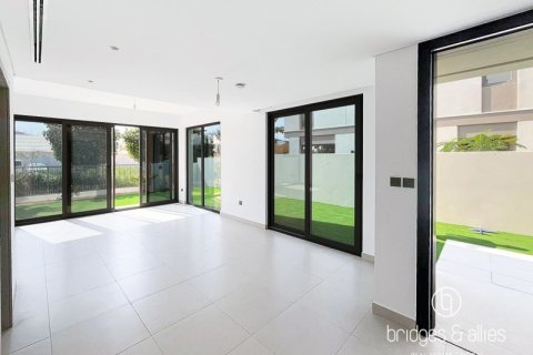 Villa in Tilal Al Ghaf, Dubai 4 bedrooms, 317 sq.m. № 89100 - photo 8