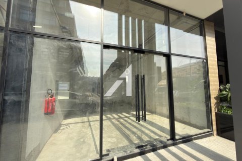 Tienda en Jumeirah Village Circle, Dubai, 55.6 m², № 69939 - foto 11