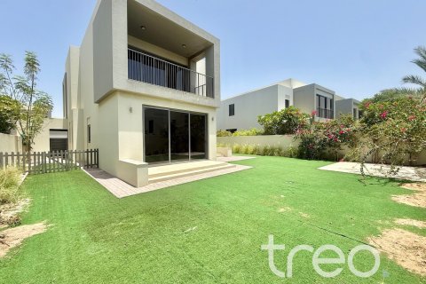 Villa à Dubai Hills Estate, Dubai, 4 chambres, 300.73 m², № 119742 - photo 4