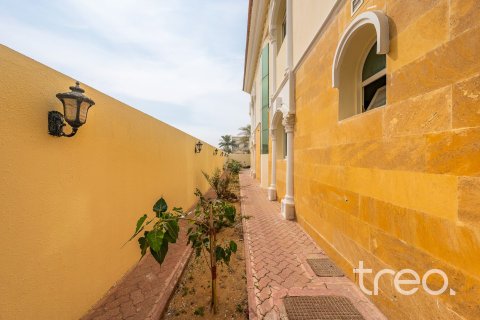 Villa à Dubai, 4 chambres, 939.53 m², № 119736 - photo 19