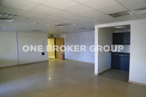 Office in Jumeirah Lake Towers, Dubai 102.9 sq.m. № 383 - photo 1
