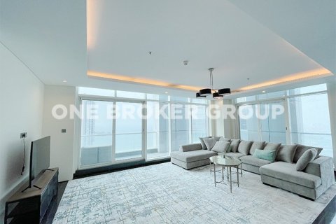 Купить дуплекс в Дубай Марине, Дубай: 5 спален, 357.9м², № 386 - фото 1