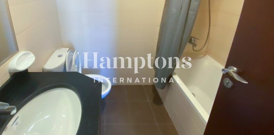 Appartement à Dubai Sports City, Dubai, 1 chambre, 64.6196 m², № 104662