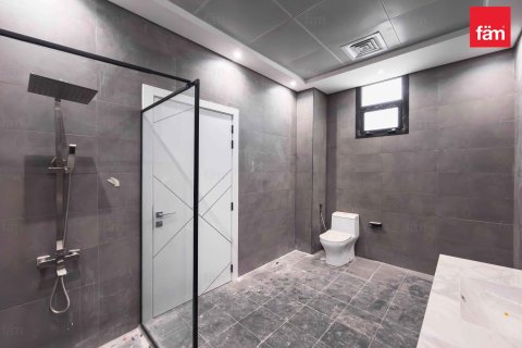 Снять в аренду виллу в Аль-Барше, Дубай: 4 спальни, 1393.5м², № 76864 - фото 8
