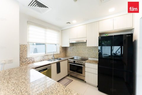 Купить таунхаус в Дубае: 4 спальни, 269.7м², № 76858 - фото 18