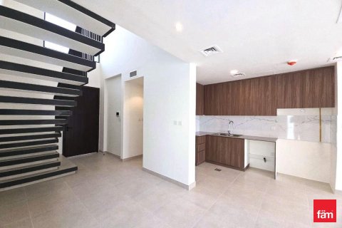 Townhouse in Town Square, Dubai 4 bedrooms, 261.7 sq.m. № 76856 - photo 2