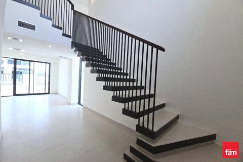 Townhouse in Town Square, Dubai 4 bedrooms, 261.7 sq.m. № 76856 - photo 1