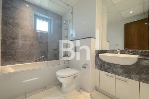 Apartment in Business Bay, Dubai 2 bedrooms, 140 sq.m. № 57678 - photo 6