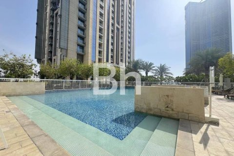 Apartment in Business Bay, Dubai 2 bedrooms, 140 sq.m. № 57678 - photo 2