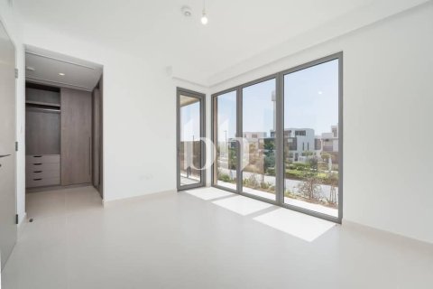 Снять в аренду таунхаус в Tilal Al Ghaf, Дубай: 4 спальни, 225м², № 57674 - фото 7