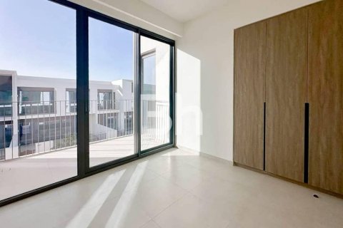 Villa in Dubai 3 bedrooms, 175 sq.m. № 57675 - photo 15