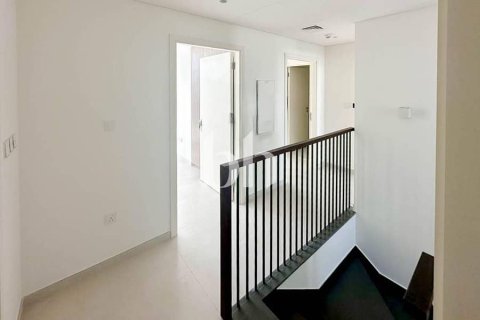 Villa in Dubai 3 bedrooms, 175 sq.m. № 57675 - photo 12