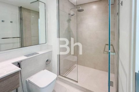 Villa in Dubai 3 bedrooms, 175 sq.m. № 57675 - photo 3