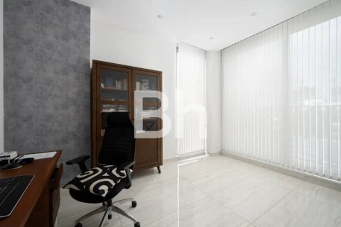 Villa in Dubai Hills Estate, Dubai 4 bedrooms, 457 sq.m. № 57679 - photo 13