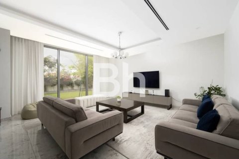 Villa in Dubai Hills Estate, Dubai 4 bedrooms, 457 sq.m. № 57679 - photo 16
