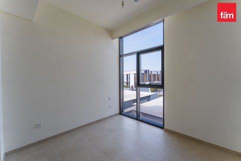 Снять в аренду таунхаус в Дубае: 4 спальни, 236.8м², № 53090 - фото 27