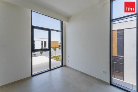 Снять в аренду таунхаус в Дубае: 4 спальни, 236.8м², № 53090 - фото 26