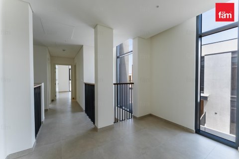 Снять в аренду таунхаус в Дубае: 4 спальни, 236.8м², № 53090 - фото 9