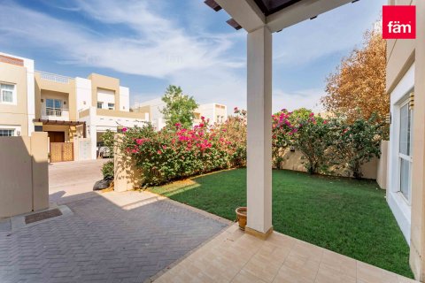 Villa in Dubai 5 bedrooms, 727.4 sq.m. № 53091 - photo 24