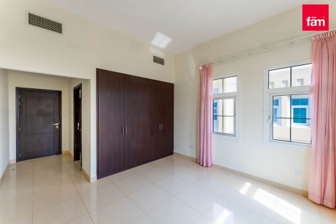 Villa in Dubai 5 bedrooms, 727.4 sq.m. № 53091 - photo 14