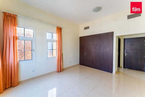 Villa in Dubai 5 bedrooms, 727.4 sq.m. № 53091 - photo 29