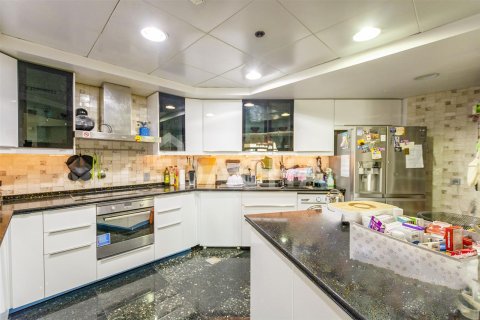 Appartement à Al Dabas, Palm Jumeirah, Dubai, 3 chambres, 202.6 m², № 6891 - photo 3