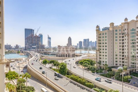Appartement à Al Dabas, Palm Jumeirah, Dubai, 3 chambres, 202.6 m², № 6891 - photo 1