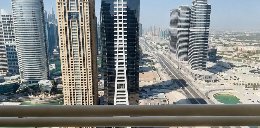 Apartment in Dubai 3 bedrooms, 144.6 sq.m. № 114956