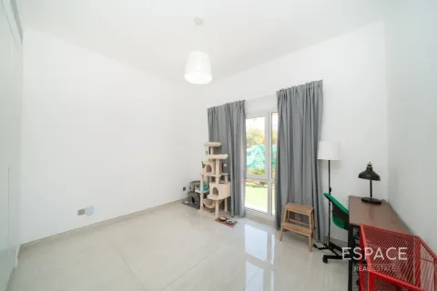 Villa in Meadows, Dubai 5 bedrooms, 343 sq.m. № 122740 - photo 9