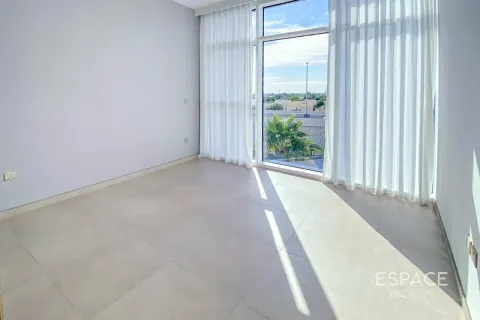 Apartment in Banyan Tree Residences Hillside Dubai, Jumeirah Lake Towers, Dubai 2 bedrooms, 135 sq.m. № 122734 - photo 10