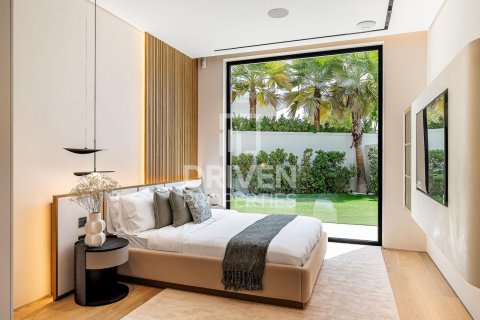 Villa en Jumeirah Golf Estates, Dubai, 7 dormitorios, 1022 m², № 20567 - foto 13