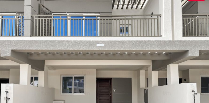 Maison de ville à Dubai, 3 chambres, 112.2 m², № 49429
