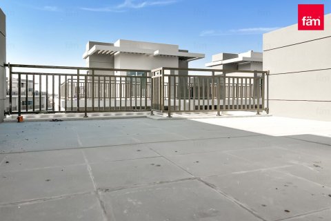 Maison de ville à Dubai, 3 chambres, 112.2 m², № 49429 - photo 8