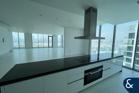 Apartment in District One, Mohammed Bin Rashid City, Dubai 4 bedrooms, 389 sq.m. № 75640 - photo 1
