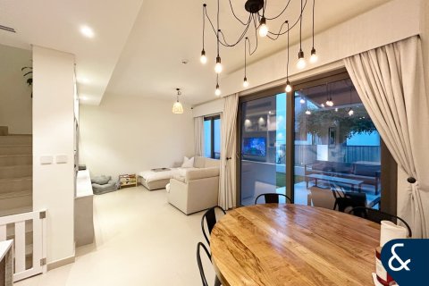 Villa en Elan, Tilal Al Ghaf, Dubai, 3 dormitorios, 200 m², № 75641 - foto 2