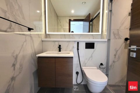 Снять в аренду квартиру в Дубае: 3 спальни, 137.7м², № 64129 - фото 19