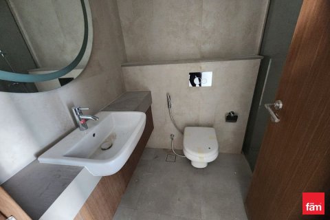 Купить квартиру в Дубай Студио-Сити, Дубай: 2 спальни, 156.1м², № 64120 - фото 9