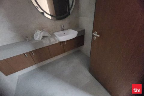 Купить квартиру в Дубай Студио-Сити, Дубай: 2 спальни, 156.1м², № 64120 - фото 8