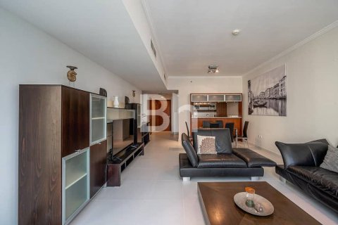Снять в аренду квартиру в Дубай Марине, Дубай: 1 спальня, 85м², № 21796 - фото 3