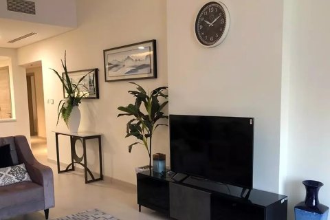 Купить квартиру в Мирдифом, Дубай: 3 спальни, 184м², № 30538 - фото 1