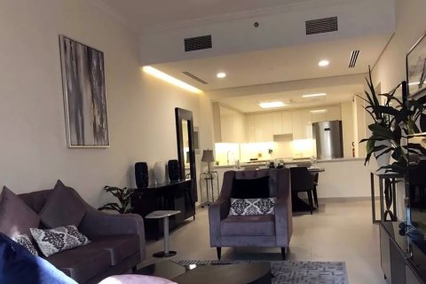 Купить квартиру в Мирдифом, Дубай: 3 спальни, 184м², № 30538 - фото 2