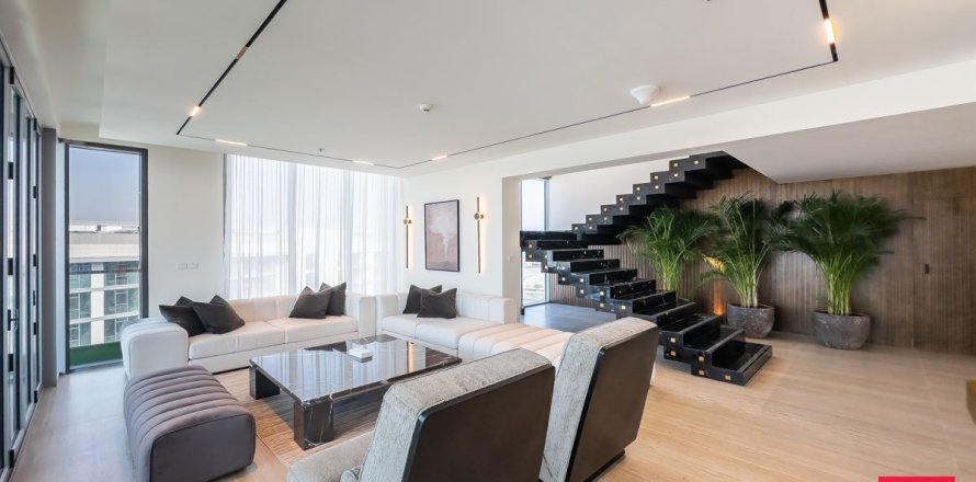 Ático en Dubai, 6 dormitorios, 541 m², № 89281
