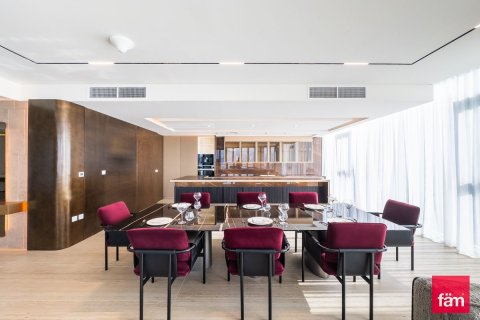 Ático en Dubai, 6 dormitorios, 541 m², № 89281 - foto 24