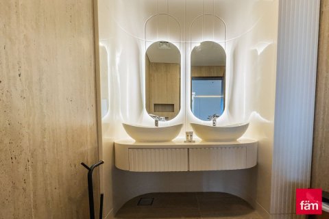 Ático en Dubai, 6 dormitorios, 541 m², № 89281 - foto 8