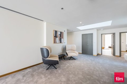Ático en Dubai, 6 dormitorios, 541 m², № 89281 - foto 15