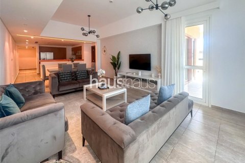 Apartment in Marina Residences, Palm Jumeirah, Dubai 2 bedrooms, 180 sq.m. № 43846 - photo 6