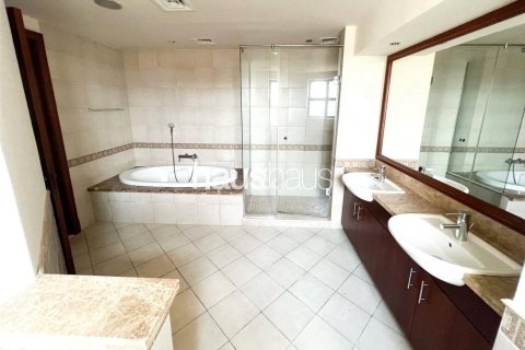 Apartment in Golden Mile, Palm Jumeirah, Dubai 2 bedrooms, 175 sq.m. № 43848 - photo 9