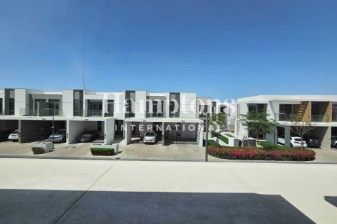 Снять в аренду квартиру в Ruba, Arabian Ranches 3, Дубай: 3 спальни, 145.86978739м², № 83368 - фото 1