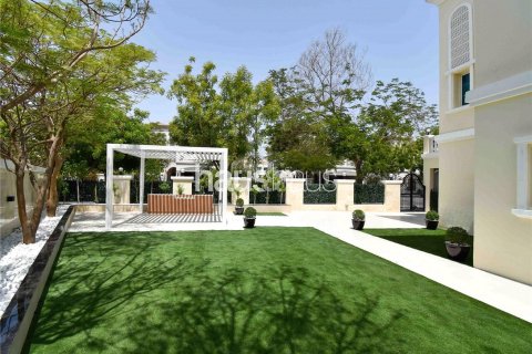 Villa in Jumeirah Village Triangle, Dubai 4 bedrooms, 344 sq.m. № 43250 - photo 21