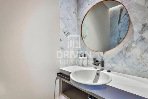 Apartamento en Zabeel, Dubai, 2 dormitorios, 142.98 m², № 127952 - foto 14